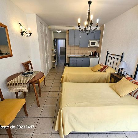 Estudio Acogedor Y Tranquilo En Zona Estupenda 丰希罗拉 外观 照片
