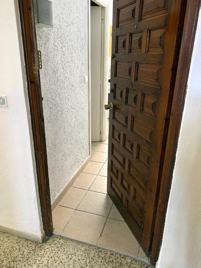 Estudio Acogedor Y Tranquilo En Zona Estupenda 丰希罗拉 外观 照片