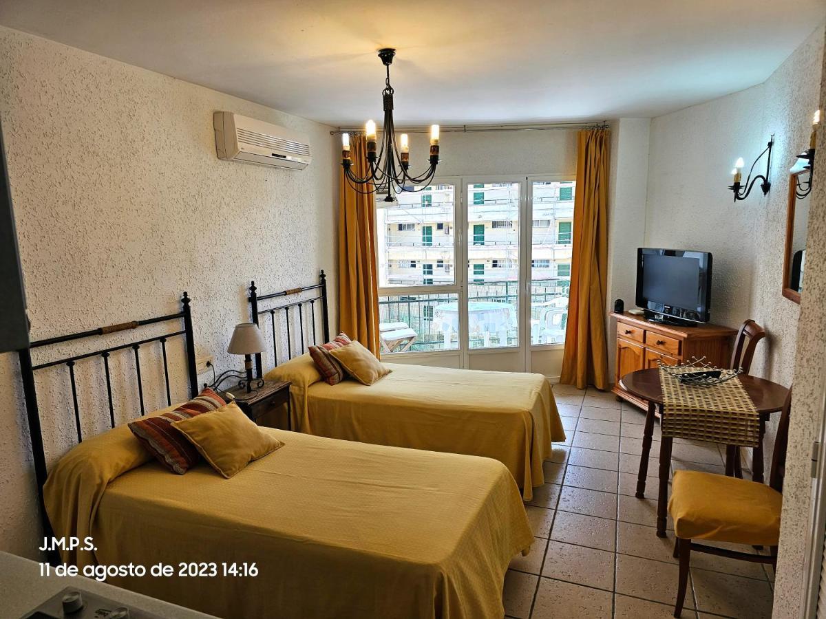 Estudio Acogedor Y Tranquilo En Zona Estupenda 丰希罗拉 外观 照片